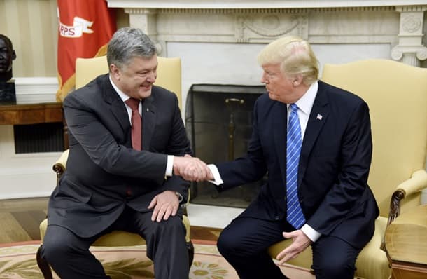 Tramp va Poroshenko Oq uyda uchrashdilar