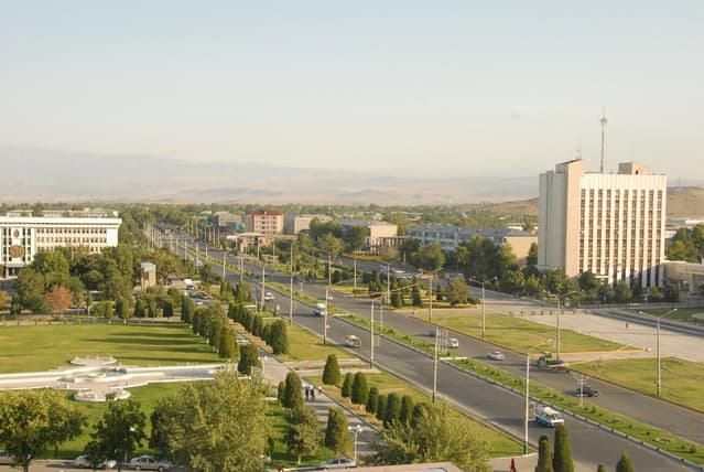 Jizzax viloyatining 4 tumani va Jizzax shahrida IIB boshliqlari o‘zgardi