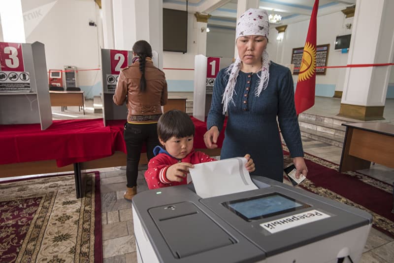 Qirg‘izistonda prezidentlik saylovlarining ikkinchi bosqichi o‘tishi dargumonligi aytildi  