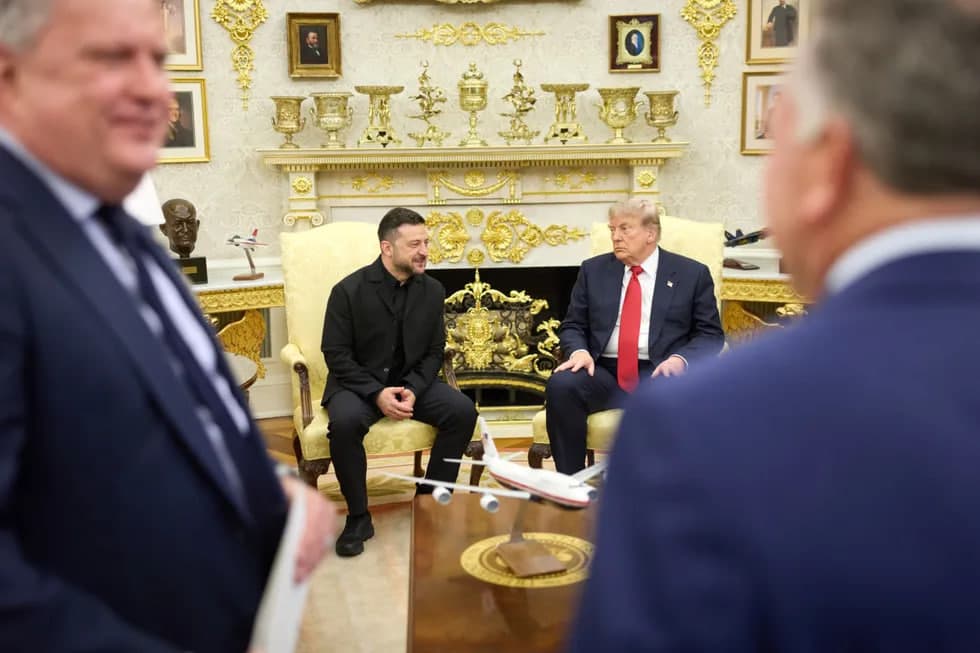 ОАВ: Зеленский Трамп ва сенатни Украина урушда ғалаба қозона олишига ишонтирди