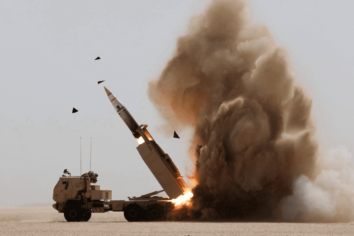 AQSh Eron bilan urushda uzoq masofaga uchuvchi aniq raketalarining «deyarli barchasini» sarflab yubordi – OAV