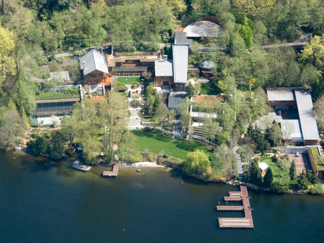 Fotojamlanma: Bill Geytsning uyi bo‘ylab sayohat