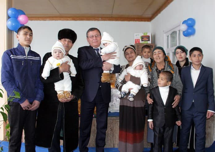 Andijon viloyati hokimi uch egizak - Islomjon, Abdug‘ani va Karimjonlarni yo‘qladi