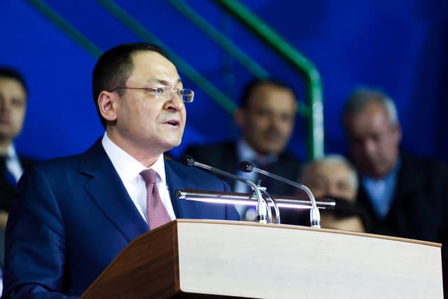 Adham Ikromov vazirlikka tayinlanganidan 2 oy o‘tib lavozimni tark etdi