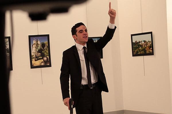 HaberTurk: Rossiya elchisi qotili iyuldagi fitnadan keyin politsiyadan bo‘shatilgan bo‘lgan