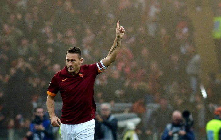 «Roma» Tottiga 6 yillik shartnoma taklif qildi