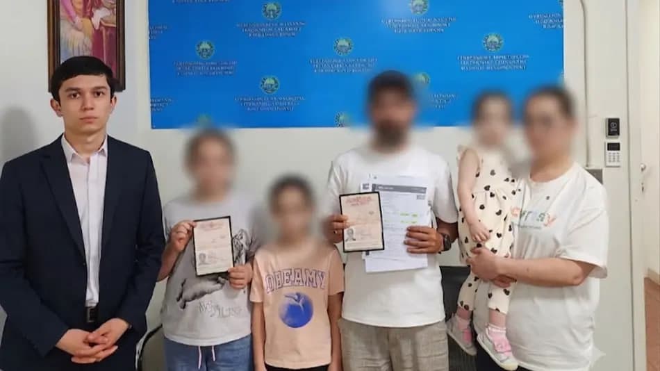 Uch farzandli o‘zbekistonlik oila Vladivostokdan vatanga qaytarildi
