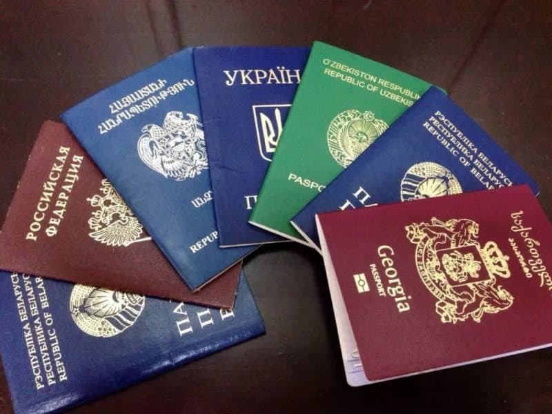 «Ikki fuqarolik» nimasi bilan tavakkalchilik?