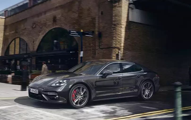 Yangi super turizmo - yangi Porsche Panamera haqida 11 ma'lumot