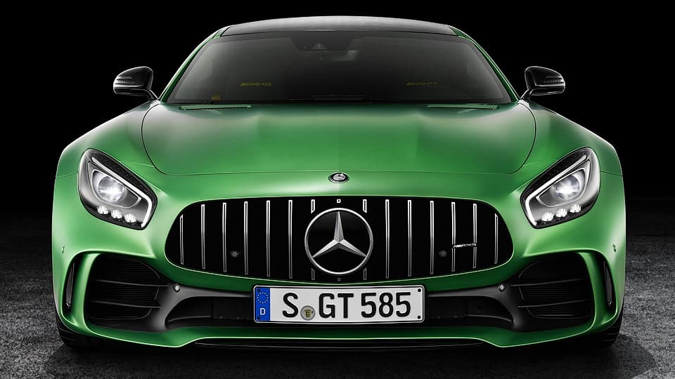 Mercedes-Benz 1300 ot kuchiga ega giperkar yaratadi