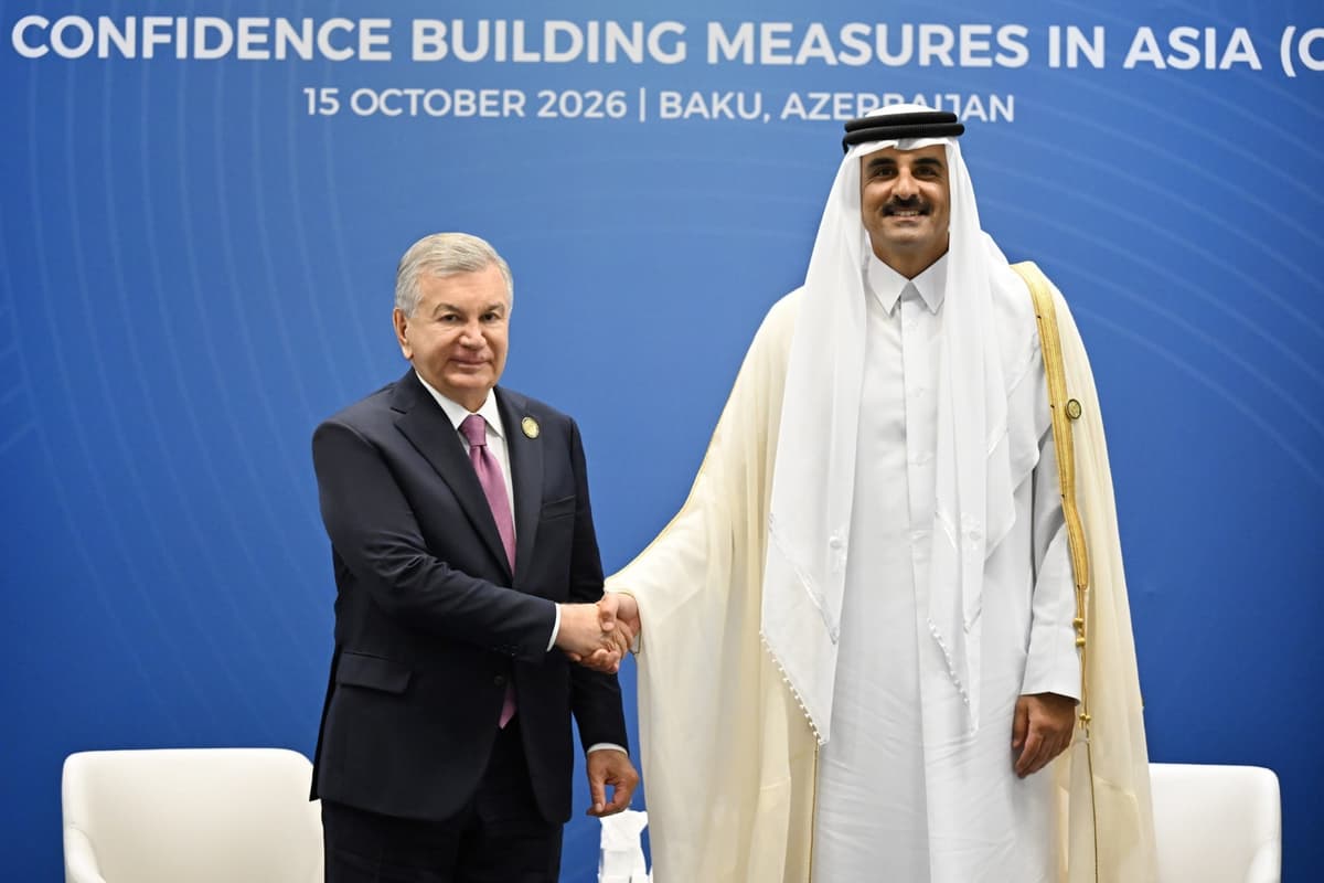Shavkat Mirziyoyev Bokuda Qatar amiri bilan uchrashdi