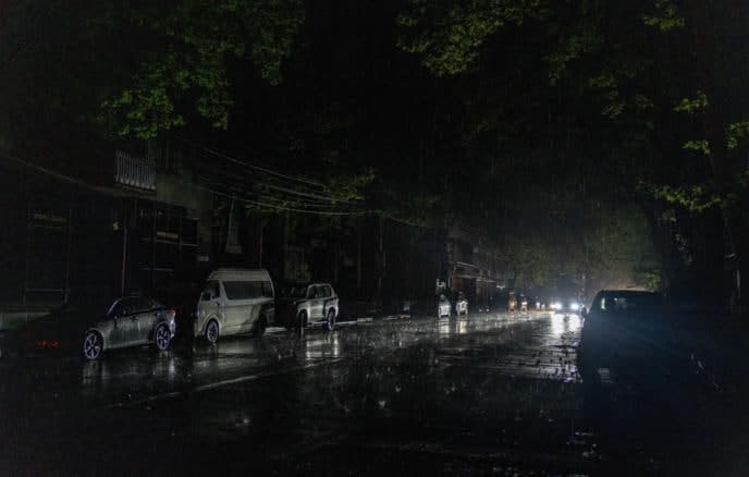Gruziyada ikki kun “svet” bo‘lmagani sababli jinoyat ishi qo‘zg‘atildi
