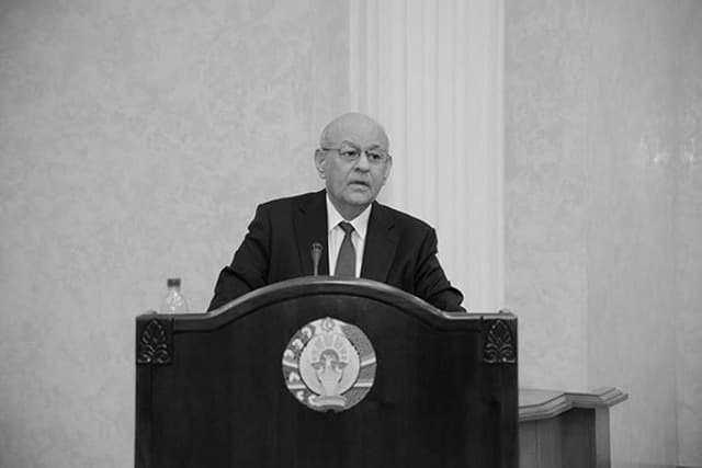 O‘zbekiston hukumati Fayzulla Mullajonov vafoti munosabati bilan hamdardlik bildirdi