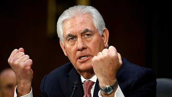 Tillerson Qatar atrofidagi vaziyatni izohladi