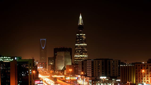 Saudiya Arabistonini 400 mingdan ortiq noqonuniy ishchi tark etadi
