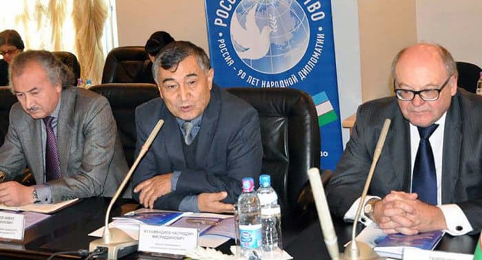 Baynalmilal madaniyat markazi direktori vafot etdi
