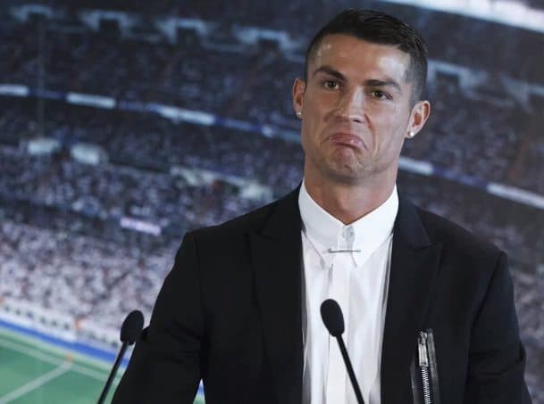 Ronaldu xizmatkorlari bilan o‘zi haqidagi ma'lumotlarni sir saqlash bo‘yicha kelishuv tuzgan
