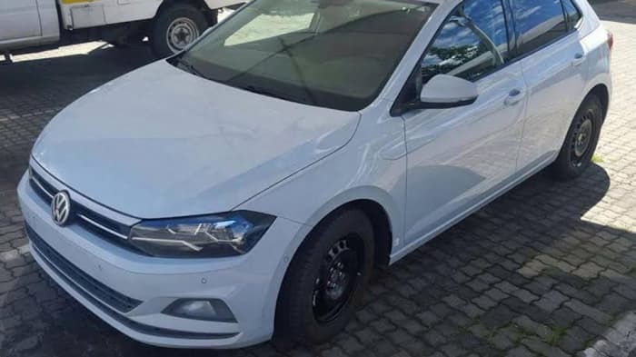 Yangi VW Polo niqobsiz suratga olindi