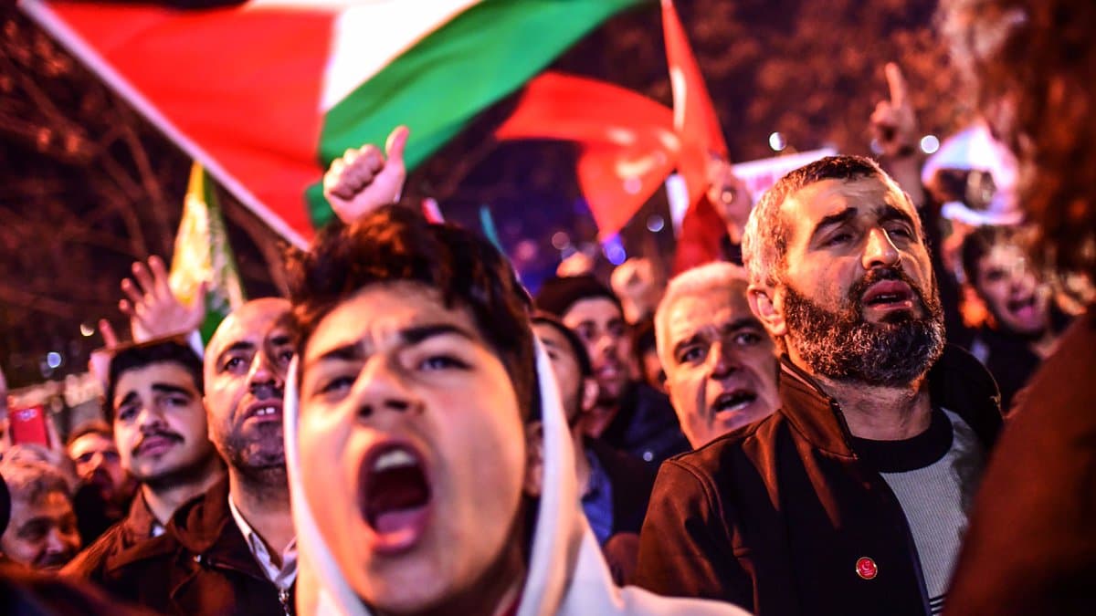 Turkiya AQShni Falastin masalasidagi qarorini qayta o‘ylab ko‘rishga chaqirdi