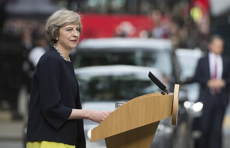 Buyuk Britaniyada Tereza Mey hukumati: yangi mexanizmni kimlar harakatlantiradi?