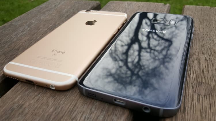 Samsung smartfonlar savdosi borasida Apple kompaniyasini ortda qoldirdi