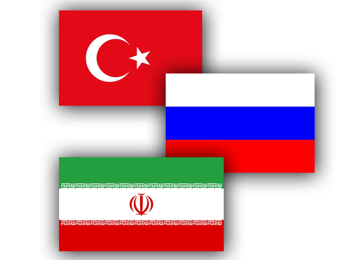 Turkiya, Eron va Rossiya tashqi ishlar vazirlari yaqin orada uchrashuv o‘tkazishga kelishib oldilar