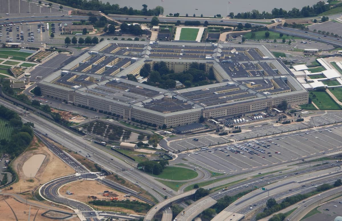 AQShda Pentagon xodimlarining maʼlumotlar bazasi hakerlar tomonidan buzildi