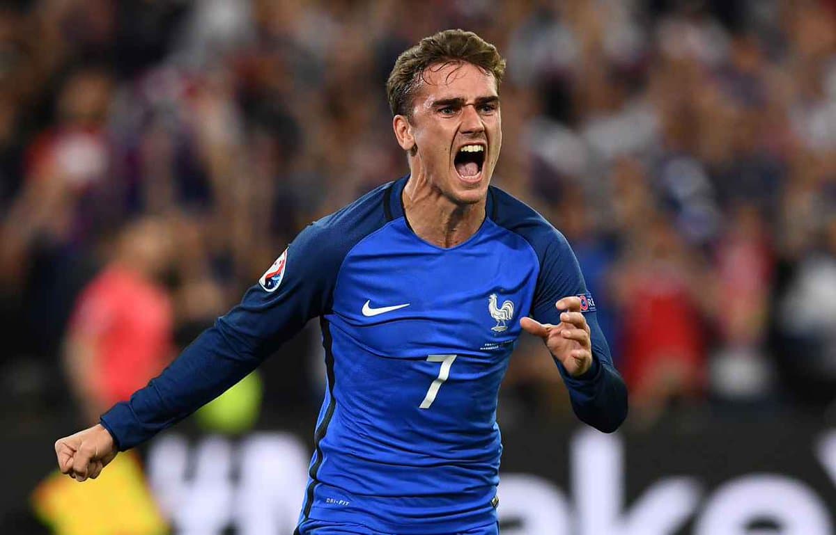 France Football Антуан Гризманни Франциянинг 2016 йилдаги энг яхши футболчиси деб топди