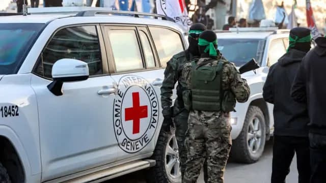 ҲАМАС Исроил билан келишувнинг биринчи босқичи шартларини бажарди