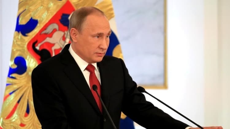 Putin shaxsiy hayoti haqidagi savolga javob berdi