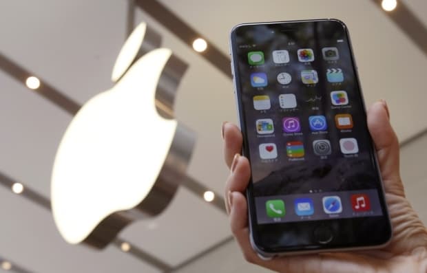 Apple smartfonlar savdosi bo‘yicha birinchi o‘ringa chiqib oldi 
