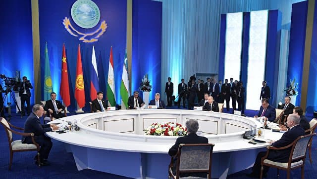 Putin ShHT a'zolarini Suriya va Afg‘onistondagi vaziyatni izga solishda faol harakat qilishga chaqirdi