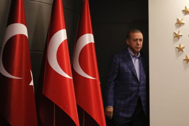Erdo‘g‘an Turkiyaga o‘lim jazosini qaytarishni muhokama qiladi