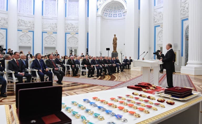 Putin o‘zbekistonlikni Do‘stlik ordeni bilan mukofotladi