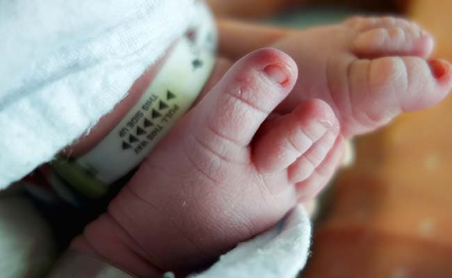 631 gramm vazn bilan dunyoga kelgan qizchaning hayoti saqlanib qoldi