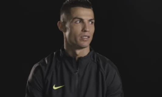 Ronaldu Nike bilan antiqa shartnoma imzoladi