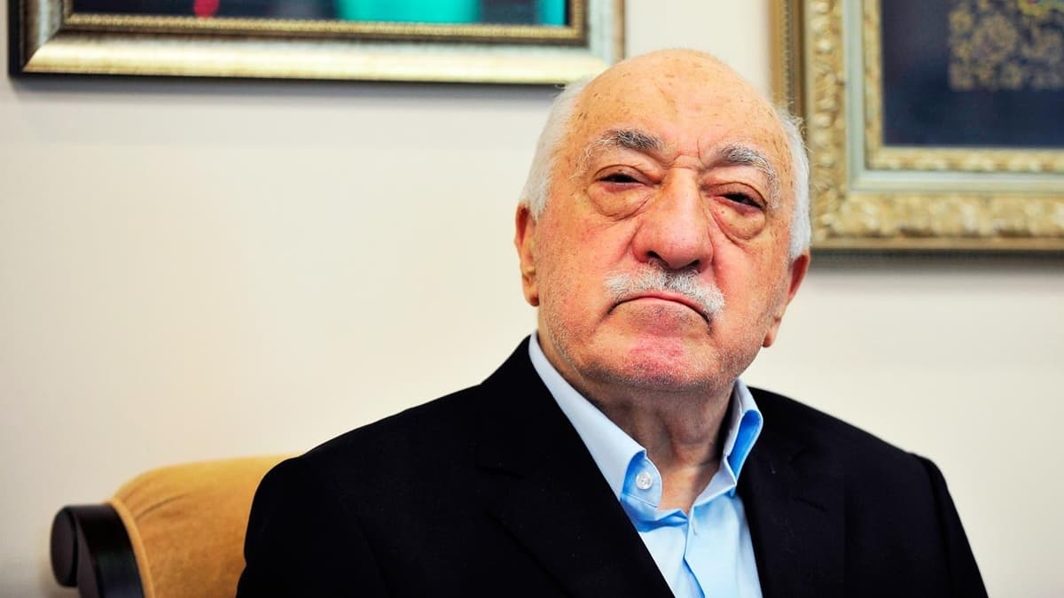 Turkiya Trampdan Gulenning ekstraditsiya qilinishini so‘radi