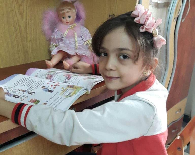 «Xayrli tong, Halab! Biz hali tirikmiz»: suriyalik qizchaning tarmoqdagi blogi