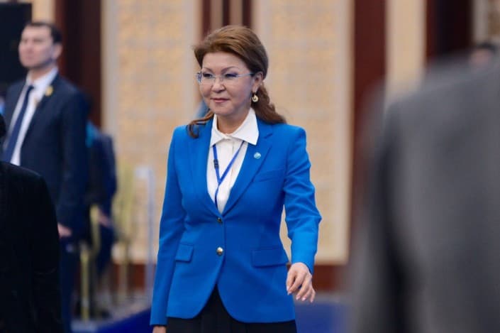 Nazarboyeva Qozog‘iston davlat rahbarining vorisi ekani xususidagi mish-mishlarga javob berdi