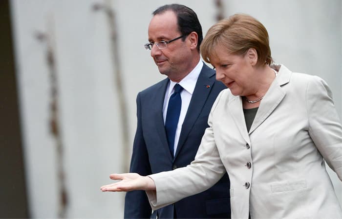 Merkel va Olland Rossiyaga qarshi sanksiyalarni uzaytirishdi