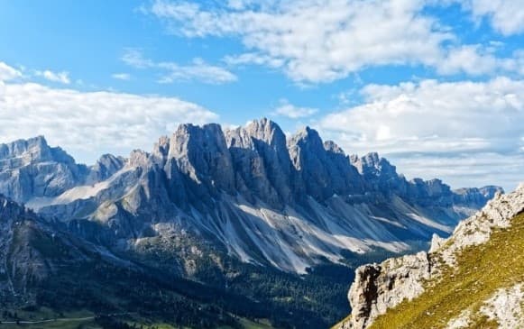 Shveytsariya kompaniyasi Alp tog‘lari havosini eksport qila boshladi