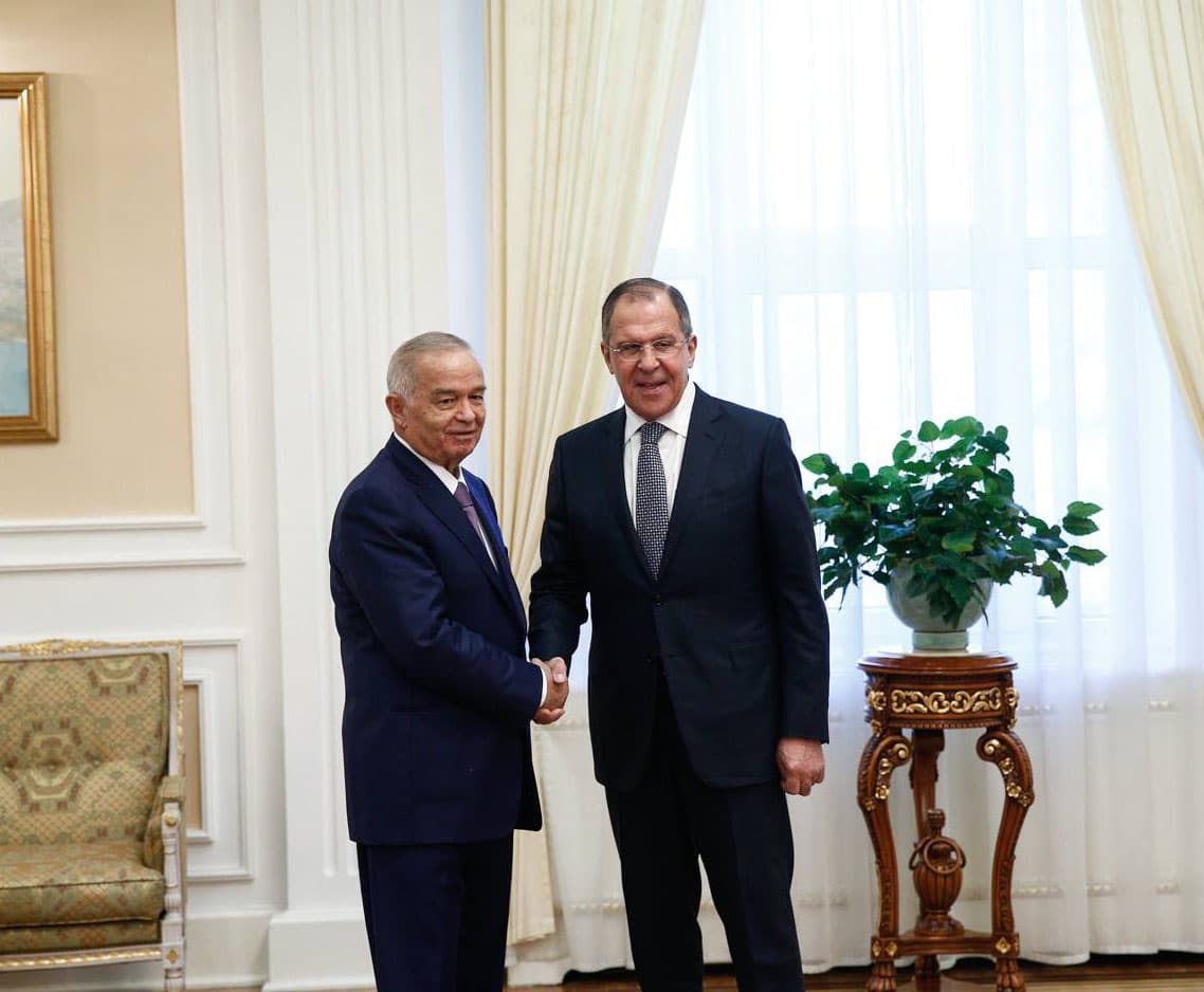 Islom Karimov Oqsaroyda Lavrovni qabul qildi