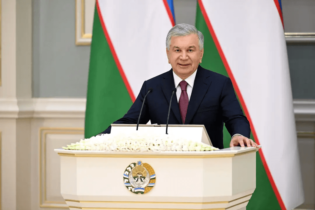 President Mirziyoyev praises Uzbekistan’s ‘strong generation’ of chess players after Olympiad triumph