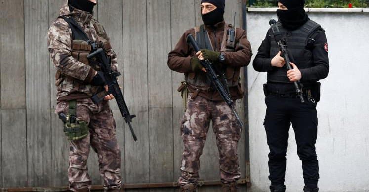Turkiyada tungi klubdagi teraktga aloqadorlikda gumon qilinib, 23 kishi qo‘lga olingan