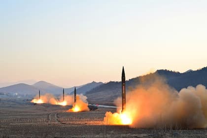 Shimoliy Koreya raketa sinovlarini davom ettirishga va'da berdi