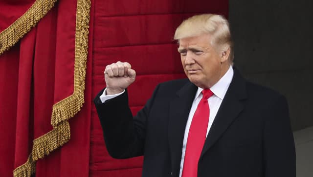 Donald Tramp AQSh prezidenti sifatida Oq uyga keldi
