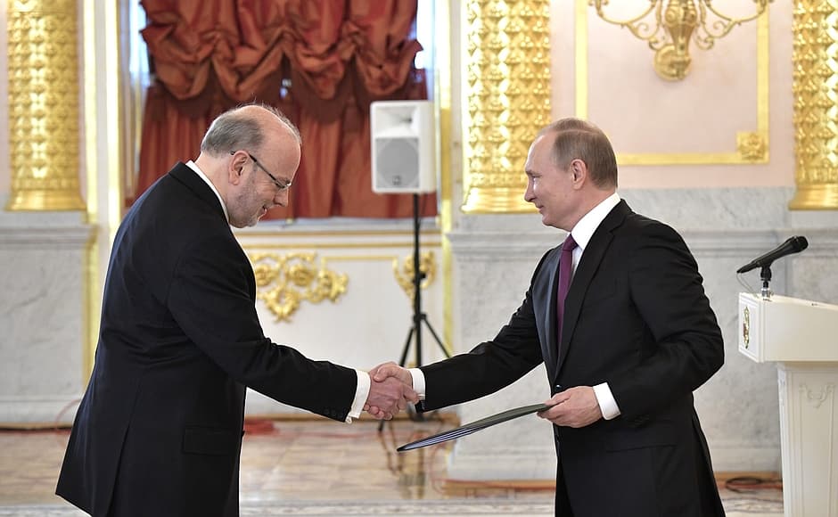Rossiya prezidenti 18 ta davlat elchilaridan ishonch yorliqlari qabul qildi