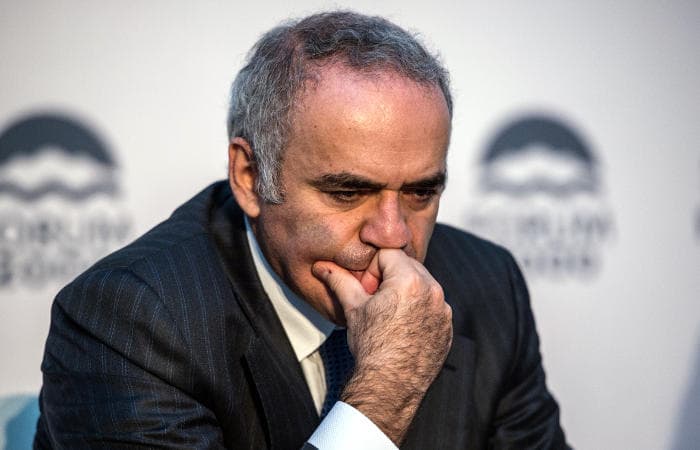 Garri Kasparov shaxmatchilik faoliyatini qayta boshlamoqchi