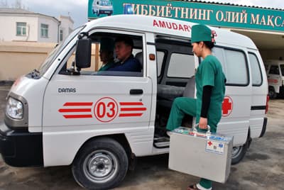 Toshkentdagi oilaviy poliklinikalarga 4tadan Damas avtomobillari beriladi