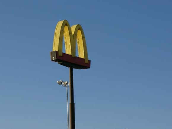 McDonald’s Хитойдаги ресторанлари сонини икки карра кўпайтирмоқчи